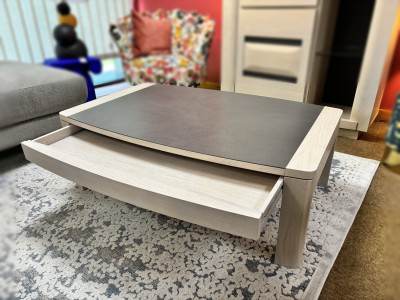 DESTOCKAGE - Table basse chêne céramique1 tiroir 2